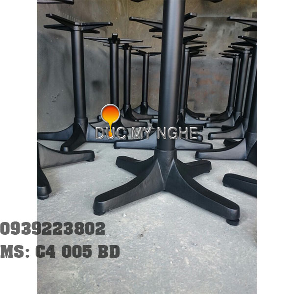 Bàn cafe 4 chân trơn gang đúc CT 005 BD